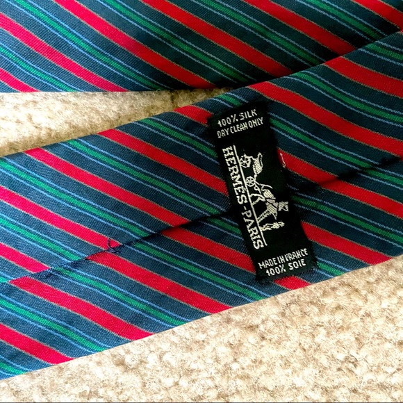 HERMES-PARIS Vintage Silk Necktie - Picture 3 of 6